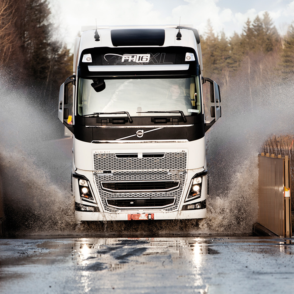 Rear axle stabilizer for Volvo Trucks